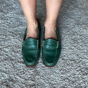 Weejuns G.h bass & Co green Loafers